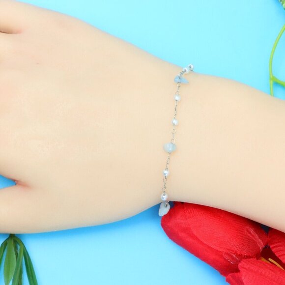 Chic & Stylish Bracelet – A Thoughtful Gift for Women and Girls, DYC1776 - Picture 3 of 10